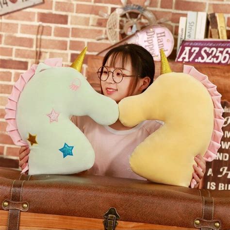 Soft Plush Unicorn Pillow | Unilovers