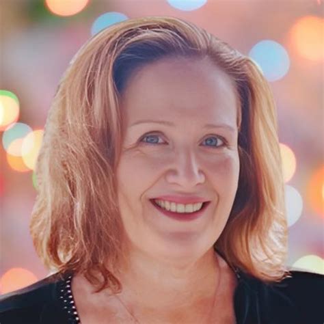Lisa Zaro
