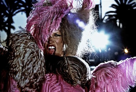 Фотограф Steven Lyon (115 фото) (эротика) » Картины, художники