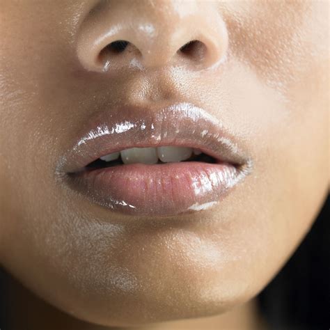 Why Do You Get White Spots On Your Lips | Lipstutorial.org