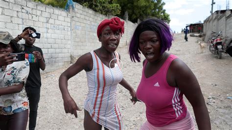 Pastor Leads Followers Into Gunfire While Protesting Haiti Gangs - The