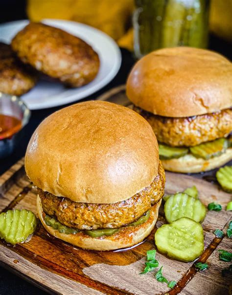 Nashville Hot Chicken Burgers - Grillseeker