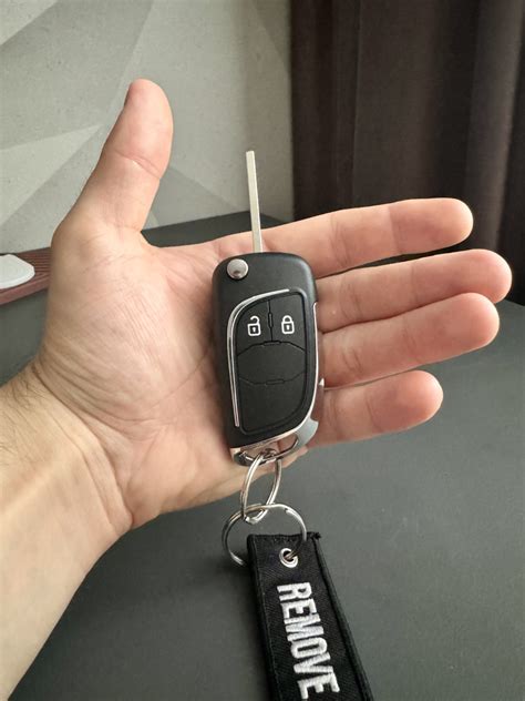 Ключ Keyless Go — Opel Insignia (1G), 2 л, 2013 года | электроника | DRIVE2