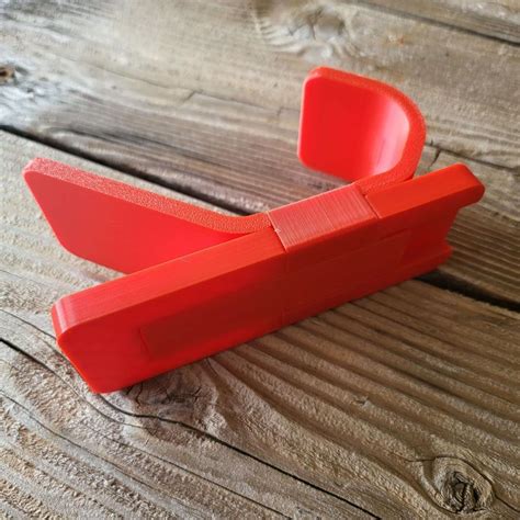 Command Strip Hook (Large) by Chipp Walters | Download free STL model ...