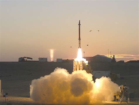 Israeli anti-missile system becomes operational