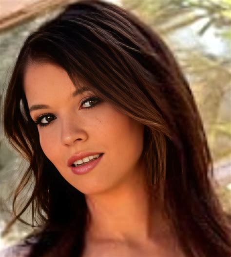Tiffany Fox's Instagram, Twitter & Facebook on IDCrawl
