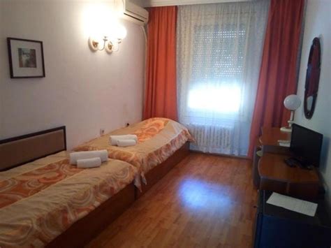 °ХОТЕЛ СПЛЕНДИД РУСЕ 2* (България) - от 72 BGN | HOTELMIX