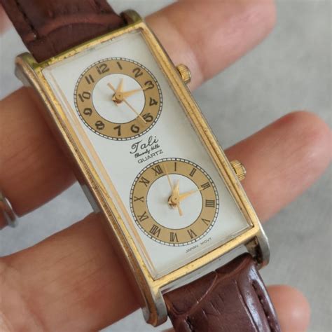 นาฬิกาญี่ปุ่นมือสอง ทรง Tank บอกเวลาได้ 2 ประเทศ ระบบ quartz | Shopee ...