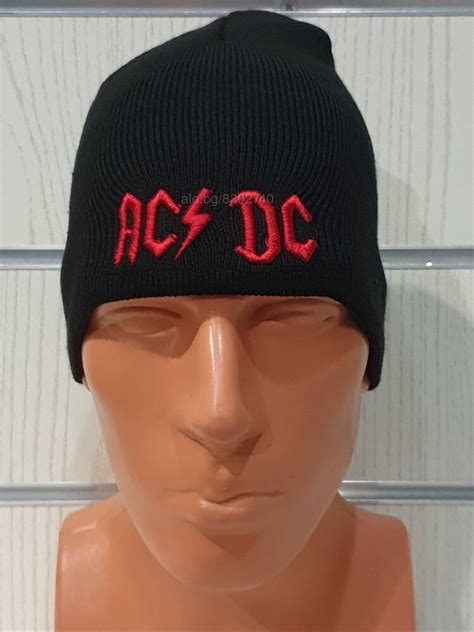 Нова зимна шапка на музикалната група AC/DC | Аксесоари | Варна ...