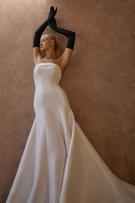 Casablanca Sleeves/Gloves | Casablanca Bridal Flagship Store