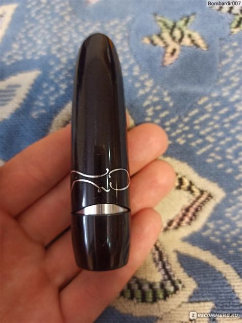 Губная помада Oriflame Чувственный соблазн Sensual Velvet Lipstick ...