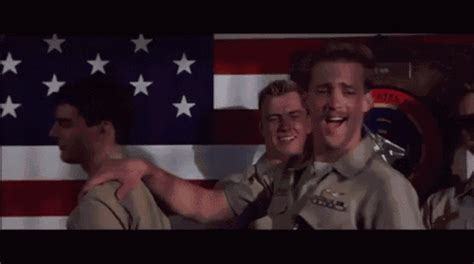 Goose Top Gun GIF - Goose TopGun Laughing - Discover & Share GIFs