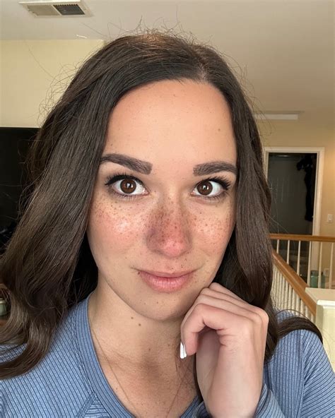 Alana Araya ️🥰 (@alanaonaadventure) • Instagram photos and videos