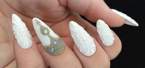 Uñas acrílicas y uñas 3D: Lo que tienes que saber - Uñas pintadas