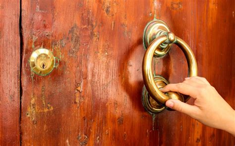 Effective Door Knocking | Reaching the Lost