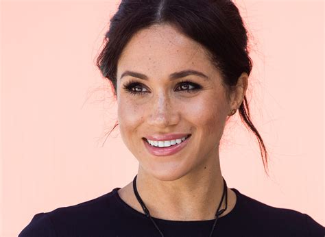 Did Meghan's Mole Twitter Account Just Leak THIS? Image 18