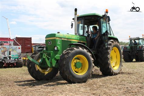 Foto John Deere 3040 #721284