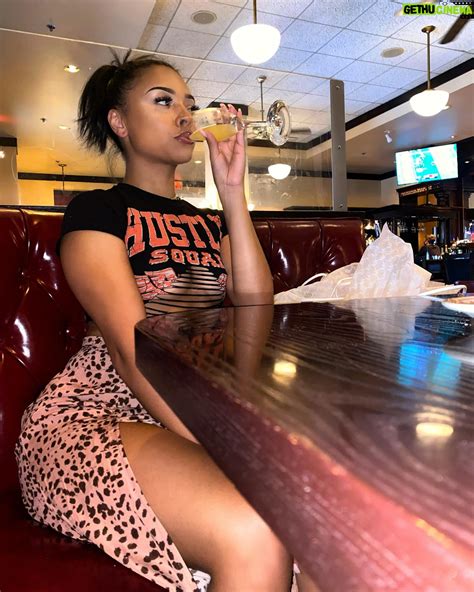 Alix Lapri Instagram – run the play | Gethu Cinema