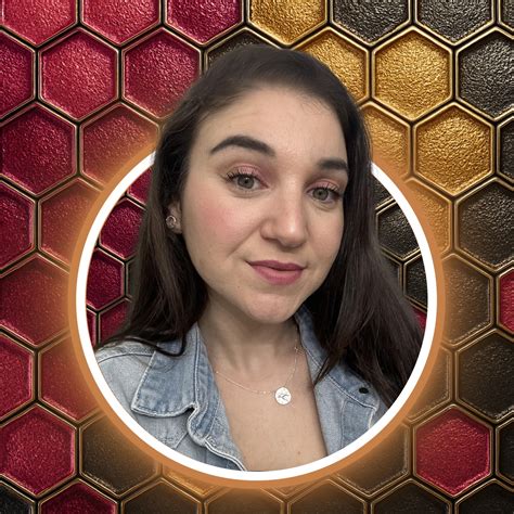 Profile and Biography of Paula Geneid 1