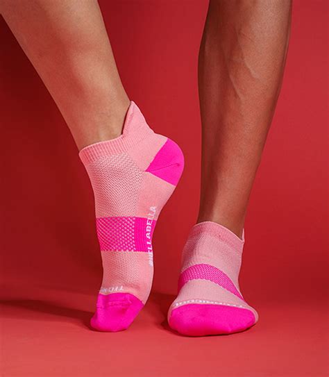 WOMEN'S SOCKS