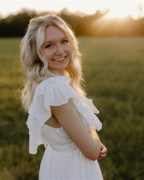 ava lynn 💌 (@avalcarlson) • Instagram photos and videos