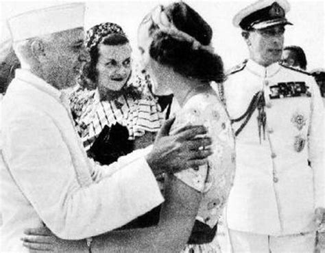 HHR News | Nehruvian Indianess Vs Hinduness