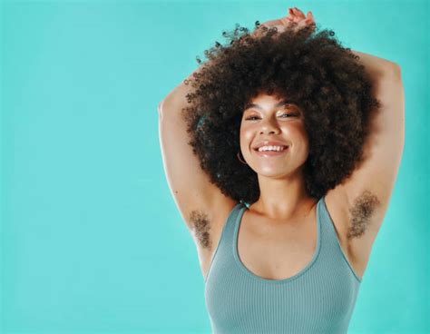 7.200+ Fotos, Bilder und lizenzfreie Bilder zu Behaarte Frauen - iStock