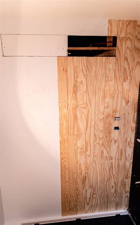 Easy DIY Shiplap Wall