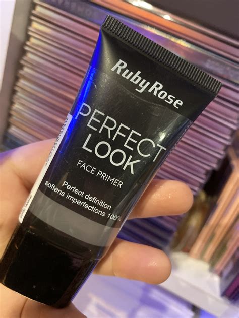 Comprar RUBY ROSE en Makeupholicok