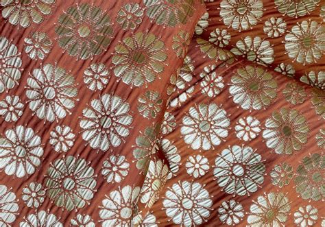 linen portfolio table manners