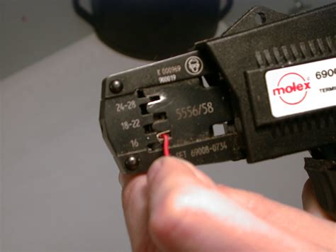 How to crimp molex connectors