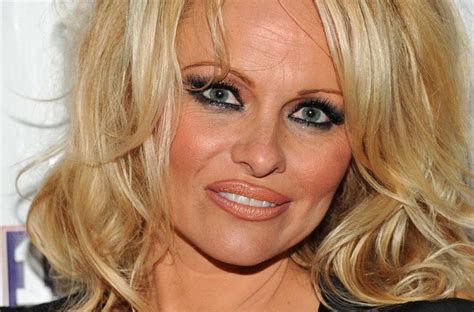 Hottest Women Celebrity's SHOCKING Transformation: You Won't Believe Your Eyes! - vsrorae