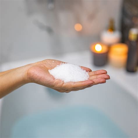 Revive – Соли за вана със Смрадлика и Конски кестен | InaEssentials