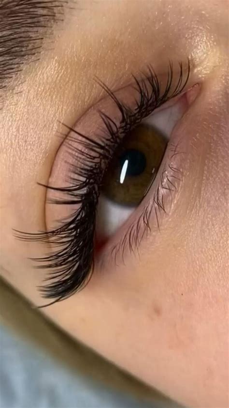 Классика с лучиками 🔥 | Makeup eyelashes, Instagram brows, Face makeup
