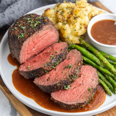 roasted beef tenderloin  port wine gravy