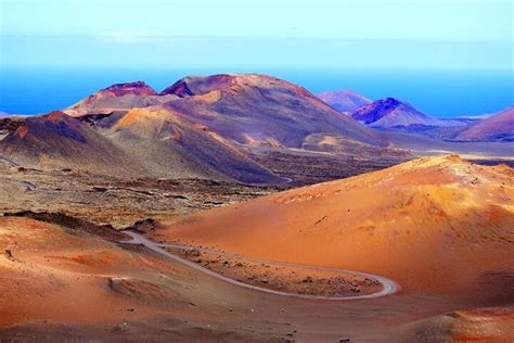 Tripadvisor | Ontdek Los Volcanes Natural Park en Timanfaya National ...