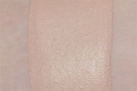 Тональный крем Skin Illusion, Clarins: отзывы | Beauty Insider