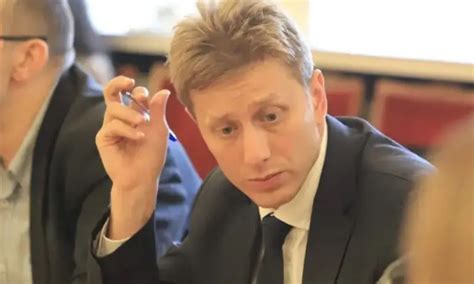 Зам.-министърът на икономиката Шотев, син на висш кадър от ДС ᐉ Новини ...