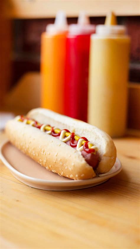 how to microwave hot dogs