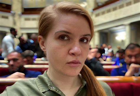Марьяна Безуглая покинула фракцию Слуга народа - 24 Канал
