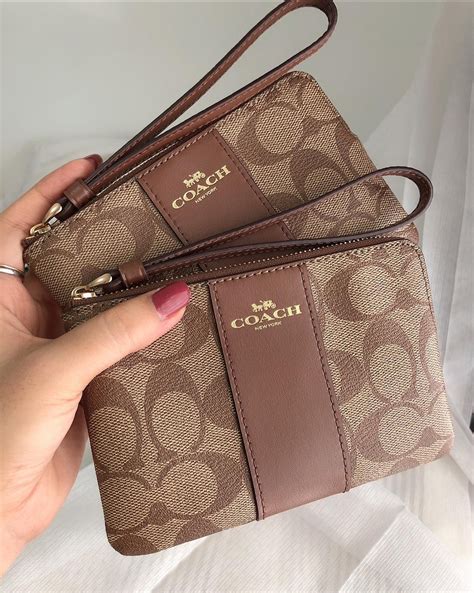 authentic coach corner zip wristlet  signature canvas  khaki