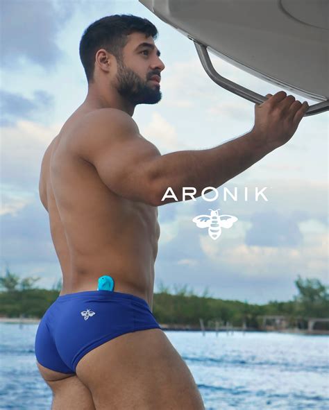 Aronik - Aronik perfection. www.aronikswim.com Photo by Edwin J'LeBron