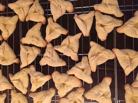 Chag Sameach! Purim Traditions from Across USY | United Synagogue ...