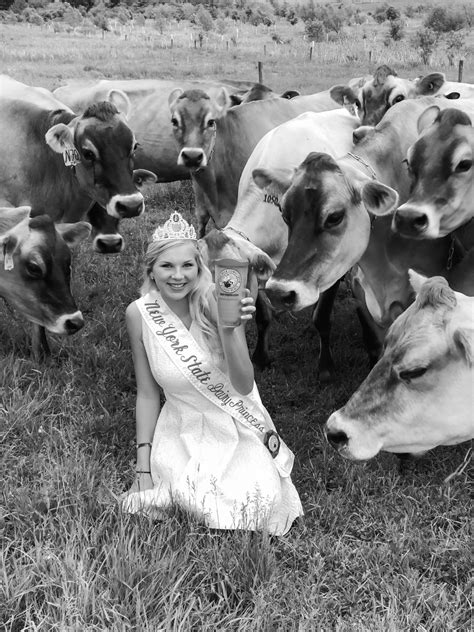 About the Brand – She Likes Milk