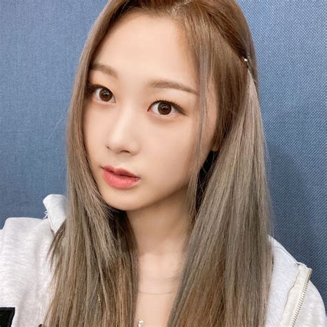 æ𝐬𝐩𝐚 𝐢𝐜𝐨𝐧𝐬' 𝐠𝐢𝐬𝐞𝐥𝐥𝐞 | 아이돌
