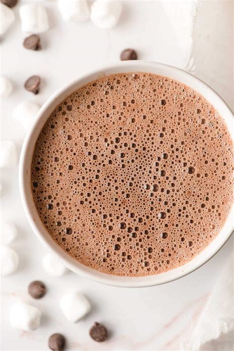 Stovetop Hot Chocolate - NeighborFood