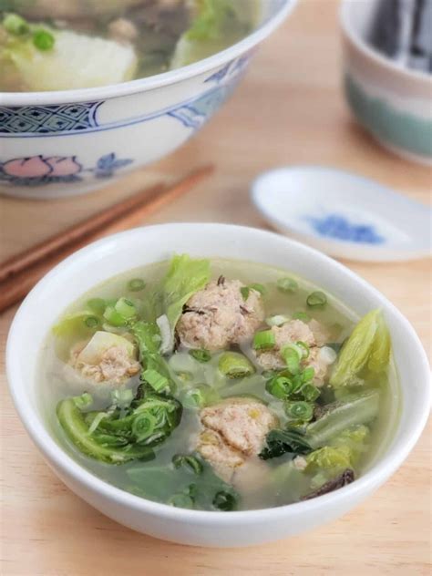 15 Warm And Healthy Chinese Soup Recipes For Chilly Days