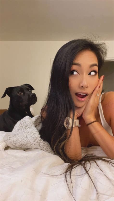 Do you have a normal sleep schedule?? Where are all my fellow vampire