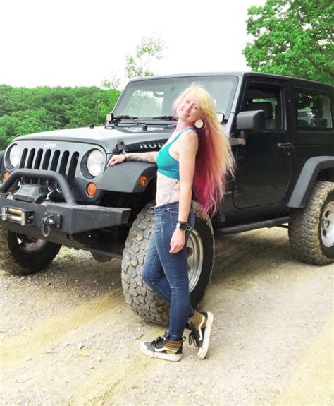 Thatonejeepgirl Nude Video