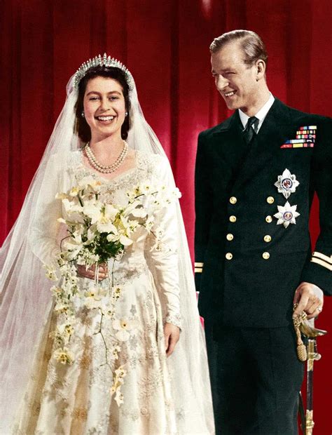 Official photograph of Princess Elizabeth and Prince Philip on their